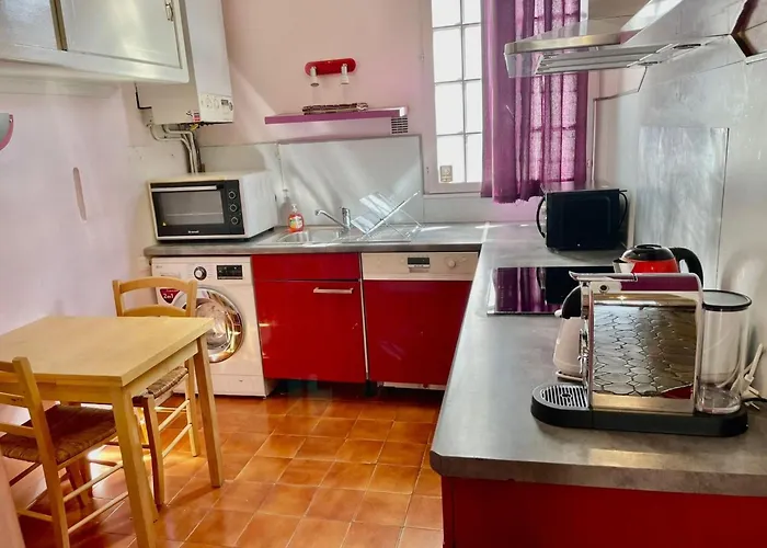 Haussmann Opera By Interhome *